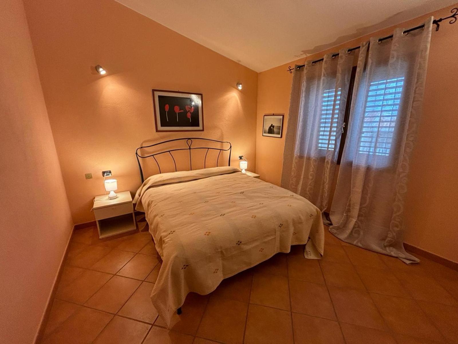 Casa Nostra Tanaunella Exterior photo